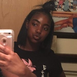 Meet your Posher, Achantia